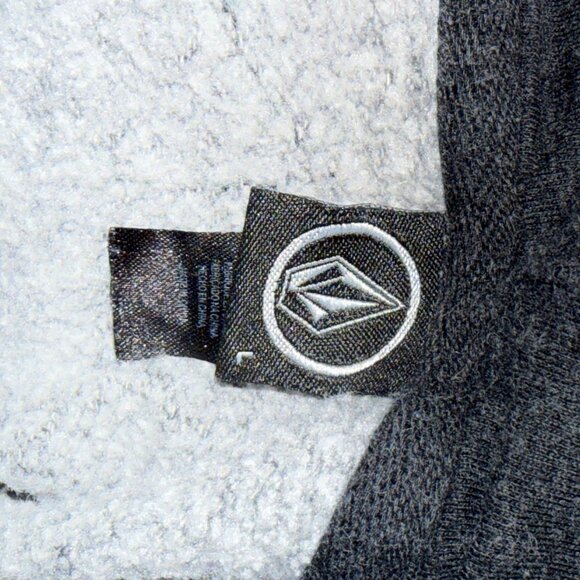 Volcom Stone Pullover Hoodie – Black/Charcoal – Size L - Picture 3 of 4